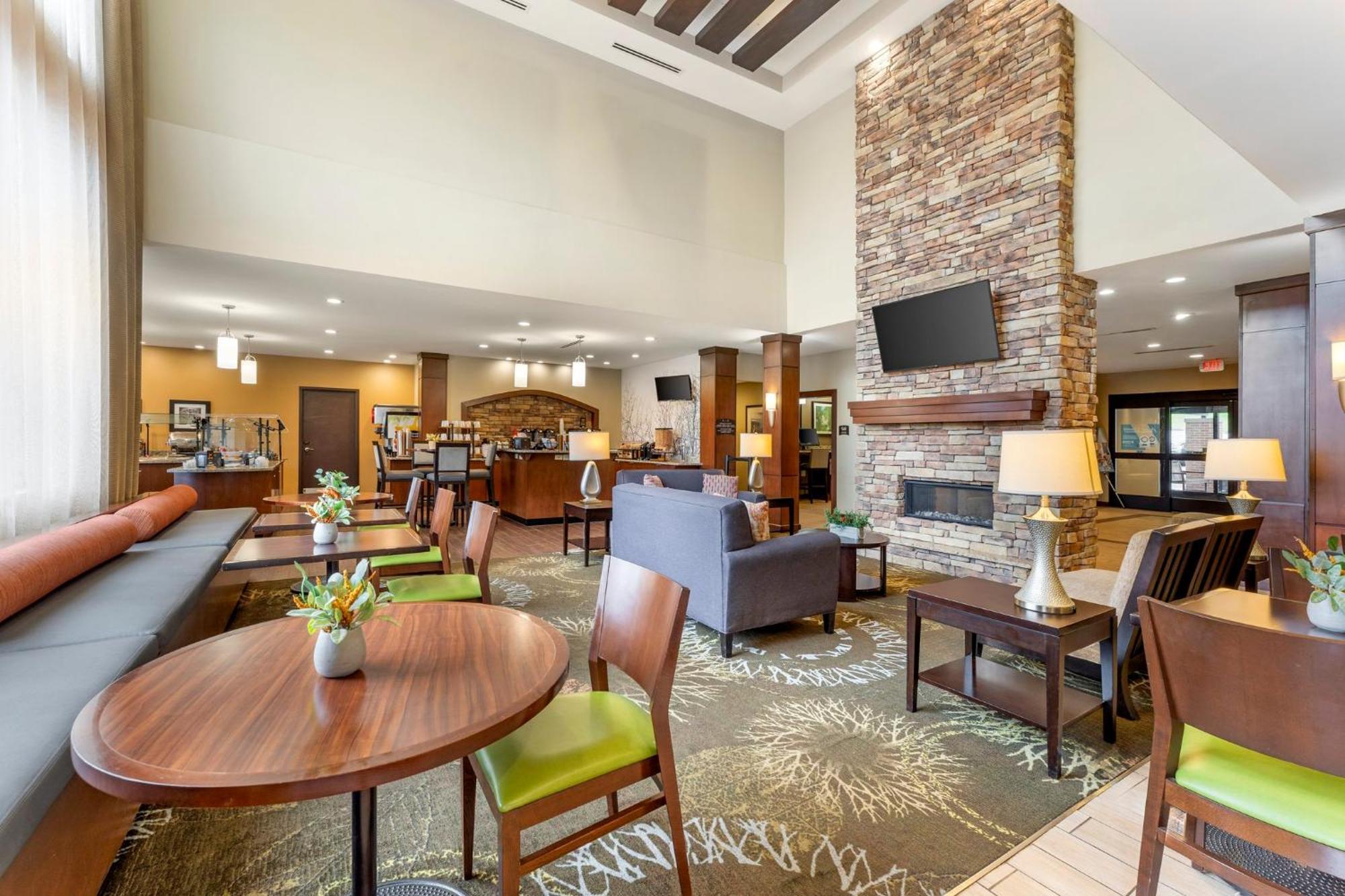 Staybridge Suites - Pittsburgh-Cranberry Township By Ihg Warrendale Екстер'єр фото